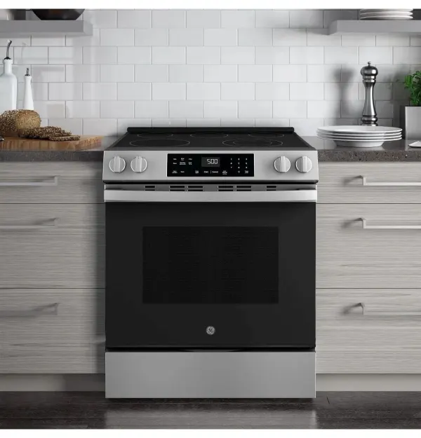 GE 500 Series GRS500PVSS lifestyle image GE 500 Series GRS500PVSS lifestyle image